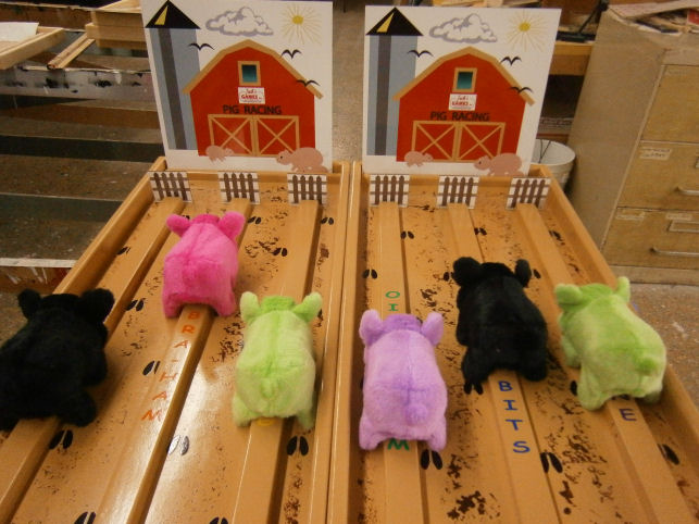 Pig Racing Mid Race